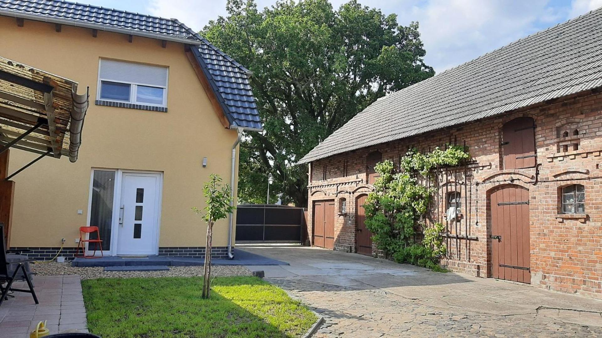 Ferienhaus Zur Eiche Am Dorfanger Villa Waldow Exterior photo